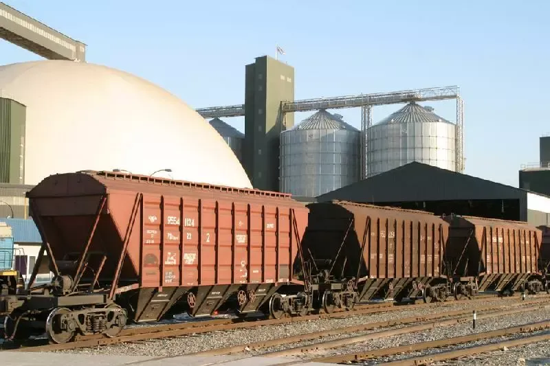 КТЖ разрешит экспорт зерна и муки на Китай через «Достык» с 26 января