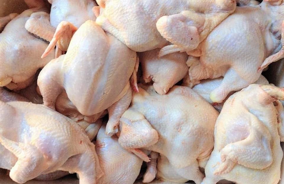 Птицеводы просят запретить ввоз российской курятины в Казахстан автотранспортом