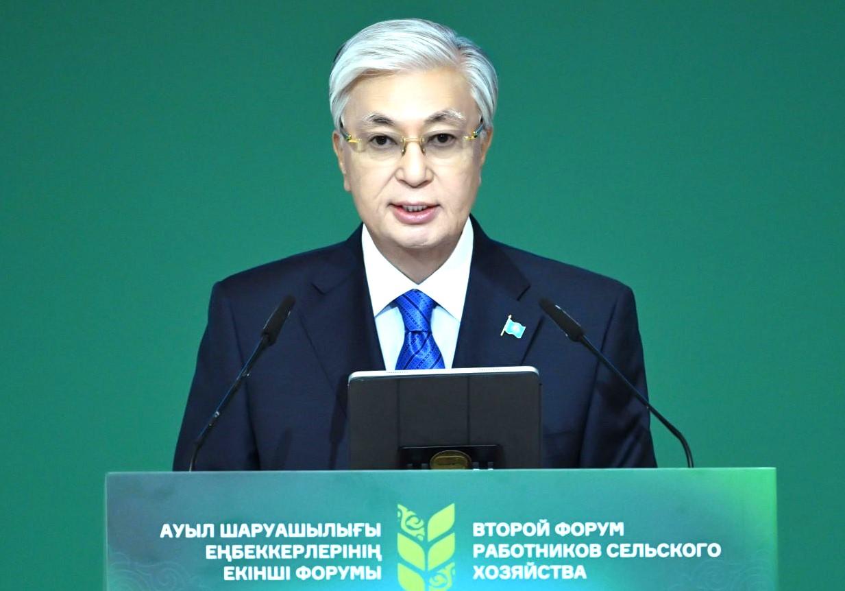Президент Токаев о сельском хозяйстве: мы не должны сидеть сложа руки и почивать на лаврах - изображение