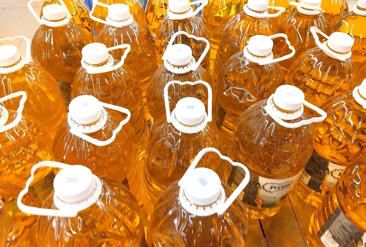 Китай возвращает вагоны с казахстанским рапсовым маслом. Заводы начали останавливаться  - изображение